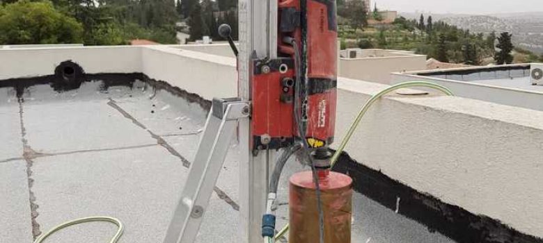 קידוח חור לקמין
